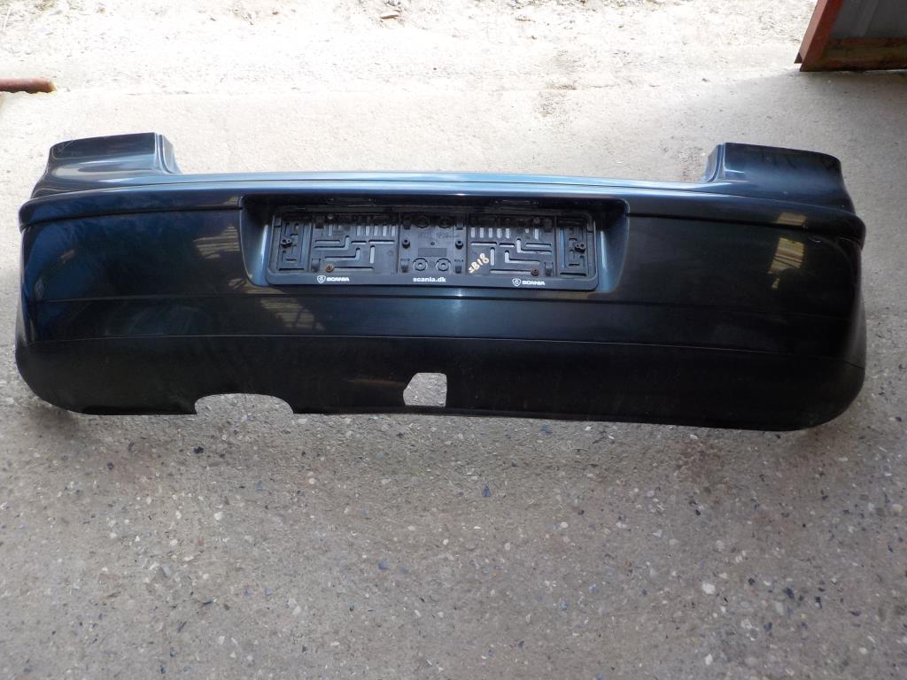 VW Polo 9N Bagkofanger Med OEM Nr. 6Q6807417 Fra VW Ophugger
