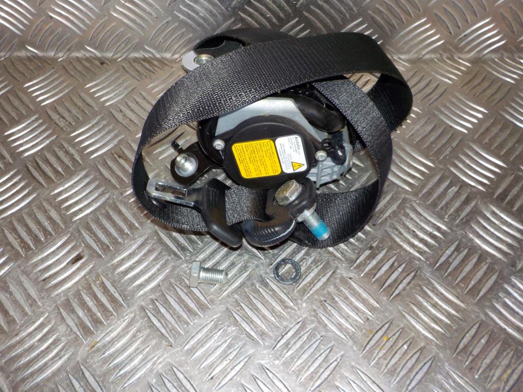 Peugeot Bipper Sikkerhedsseler For Med OEM Nr. 8975FC Fra Peugeot Ophugger