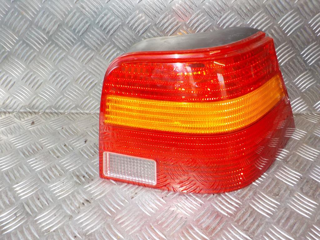 VW Golf 4 1J Baglygte Med OEM Nr. 1J6945096AA Fra VW Ophugger