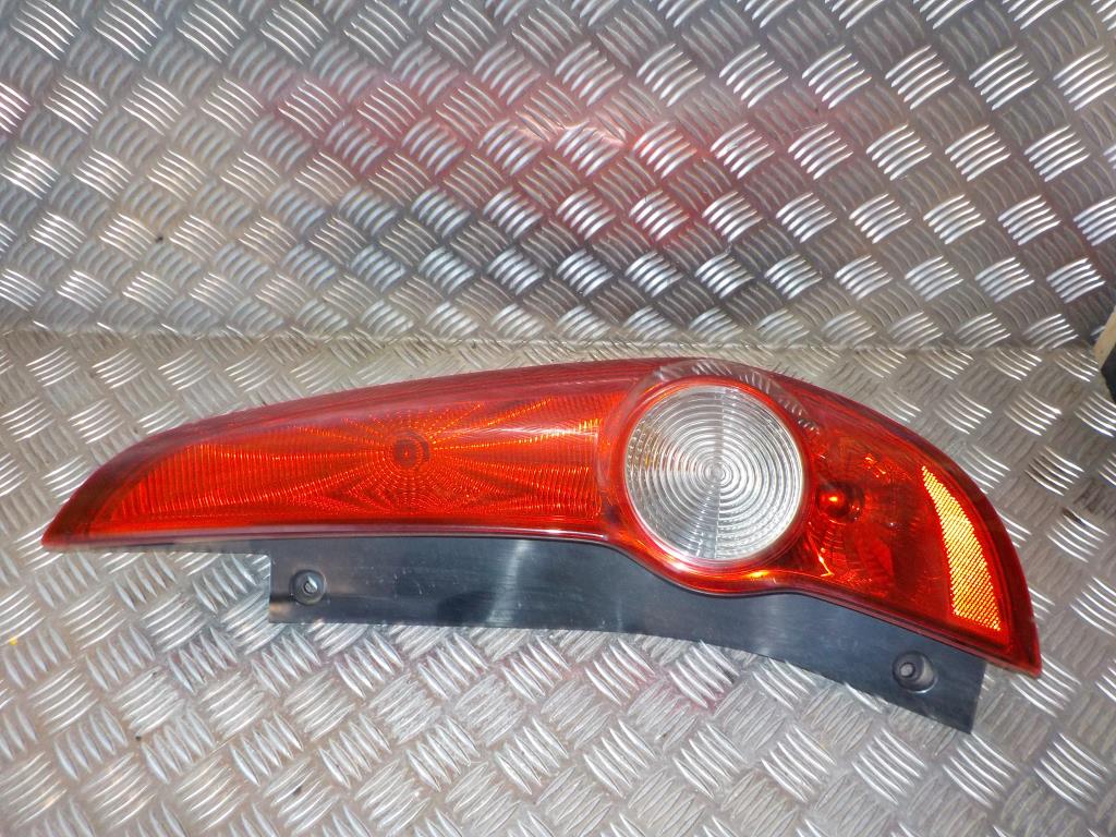 Opel Agila B Baglygte Med OEM Nr. 93193680 Fra Opel Ophugger