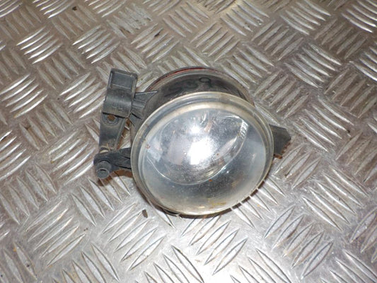 Ford Focus Tågelygte For Med OEM Nr. 1481005 Fra Ford Ophugger