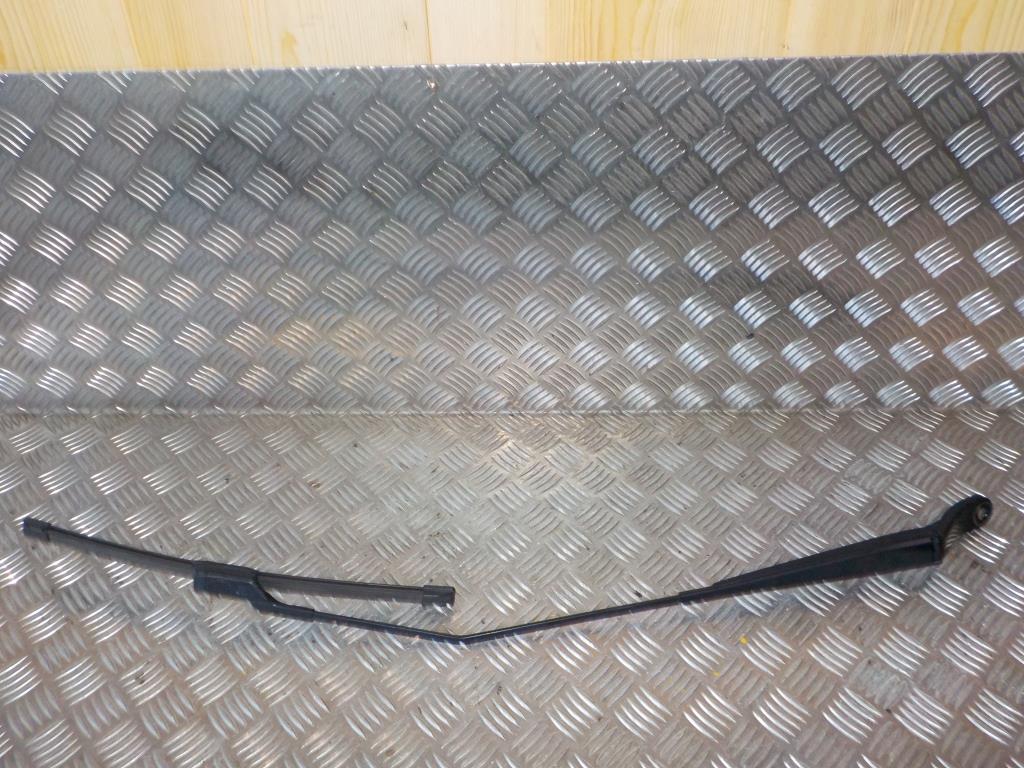 Peugeot 208 Viskerarm Med OEM Nr. 1608393380 Fra Peugeot Ophugger