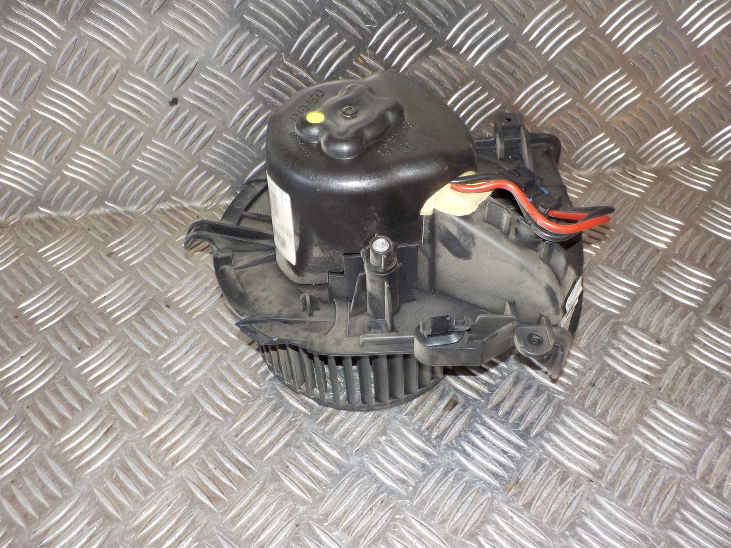 Citroen Jumpy Varmeblæser Med OEM Nr. 6441X7 Fra Citroen Ophugger