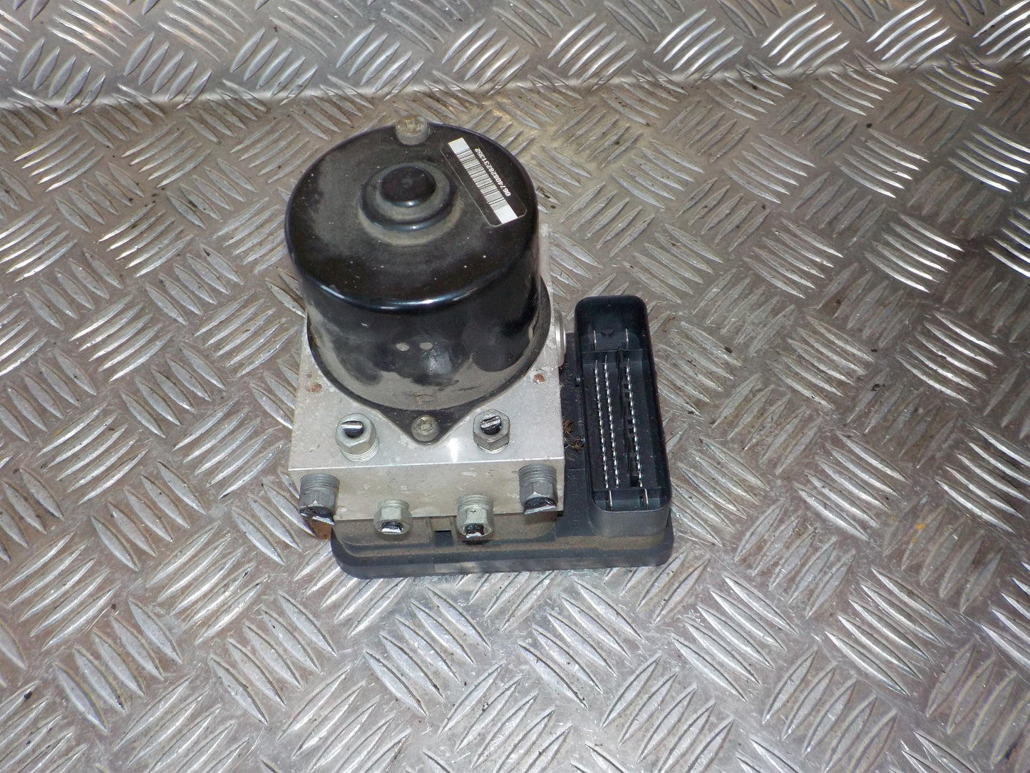 Volvo S40/V50 Abs Pumpe Med OEM Nr. 30736588 Fra Volvo Ophugger