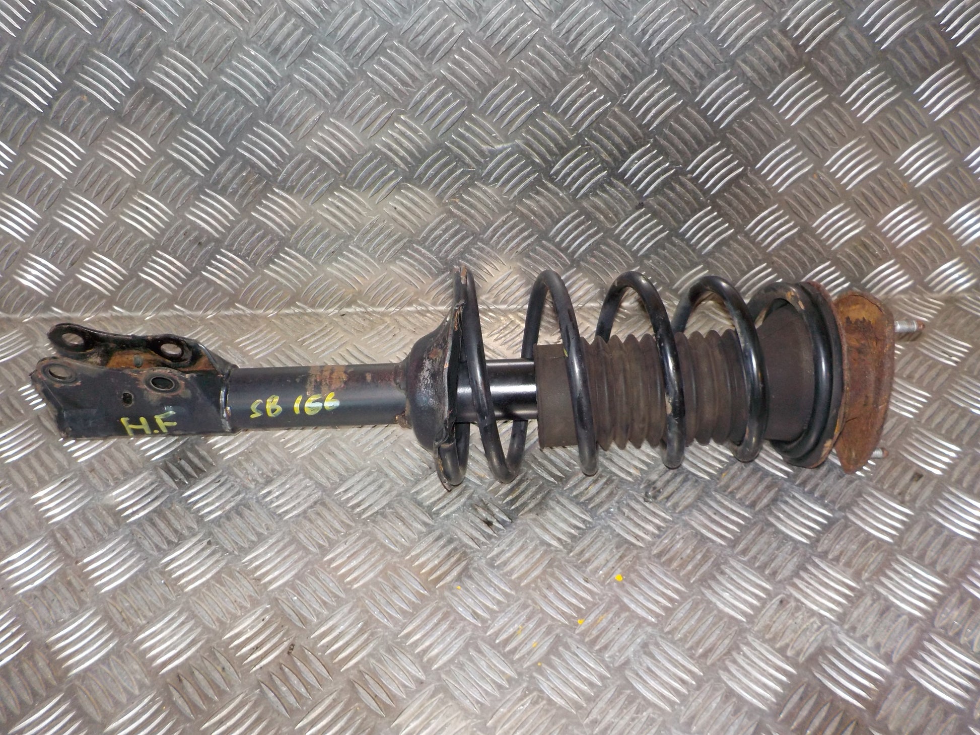 Toyota Yaris Fr. Fjederben For H Med OEM Nr. 4851009a04 Fra Toyota Ophugger