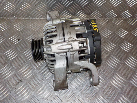 Opel Zafira A Generator Med OEM Nr. 0124225024 Fra Opel Ophugger