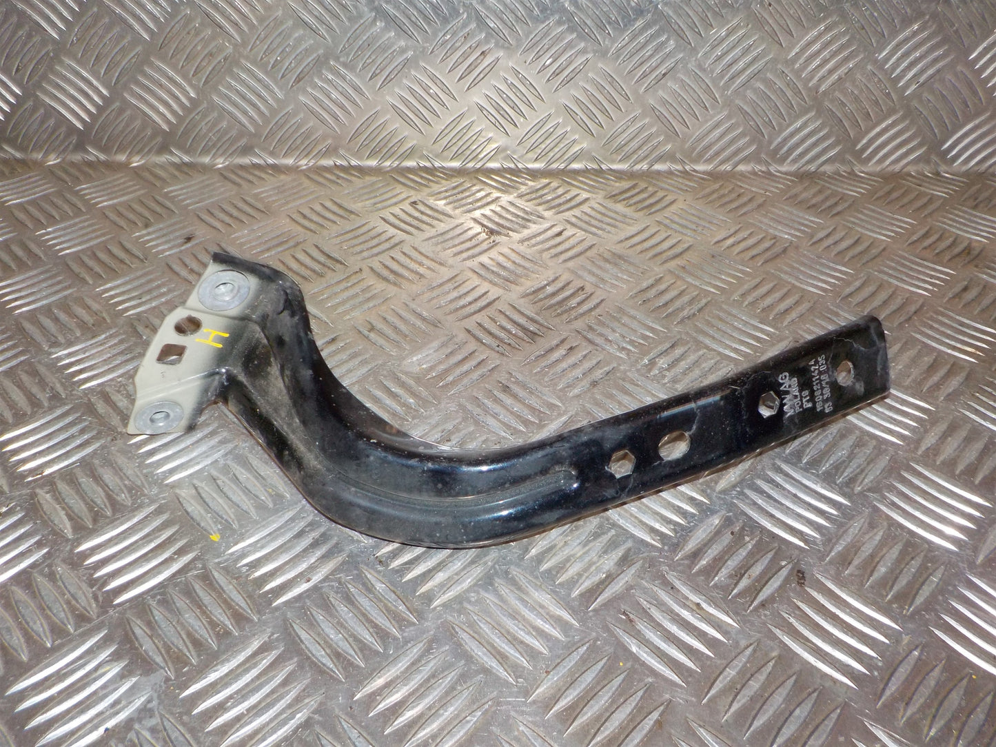 Seat Mii Forskærm H Med OEM Nr. 1S0821142A Fra Seat Ophugger