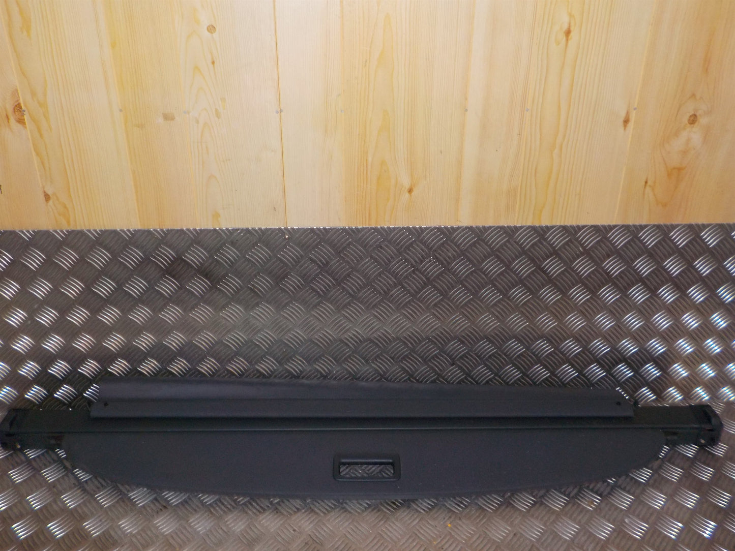 Volvo S40/V50 Bagageafdæk/Rullegar. STC Med OEM Nr. Ophugger Fra Volvo Ophugger