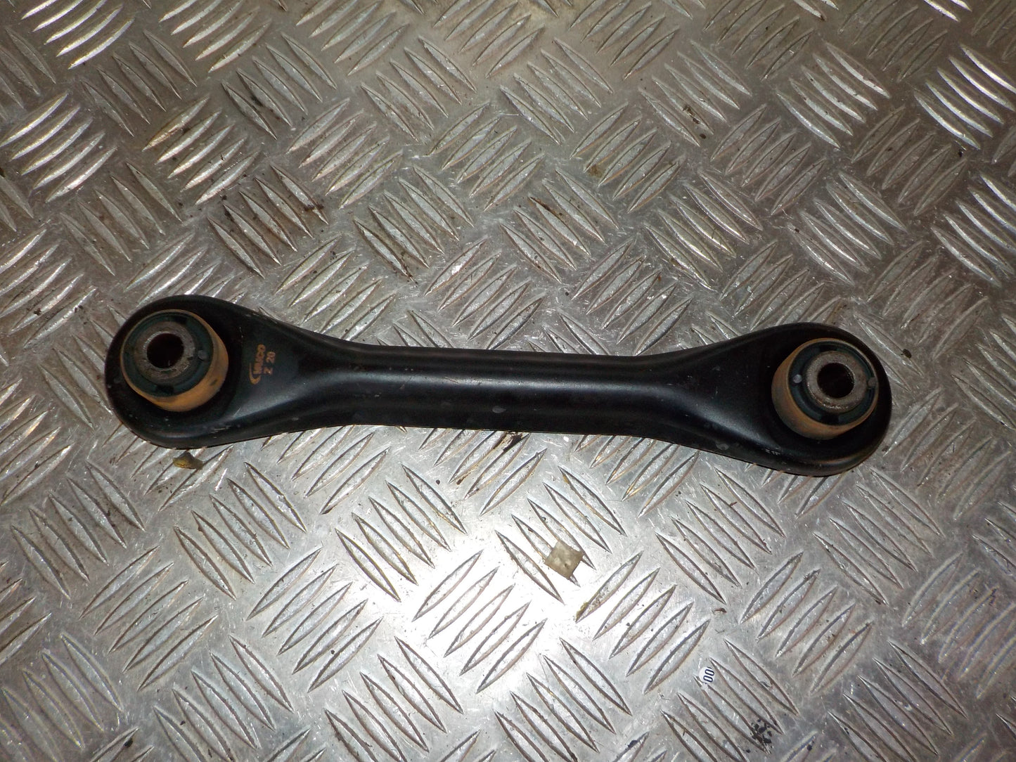 Volvo S40/V50 Bærearm Bag Ens Med OEM Nr. 30683067 Fra Volvo Ophugger