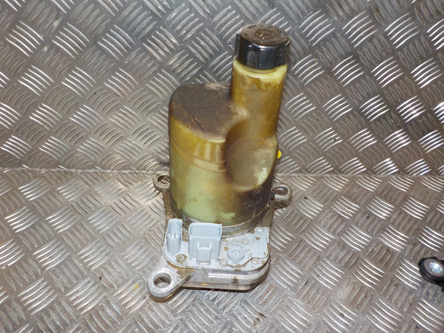 Volvo S40/V50 Servopumpe Med OEM Nr. 36050678 Fra Volvo Ophugger