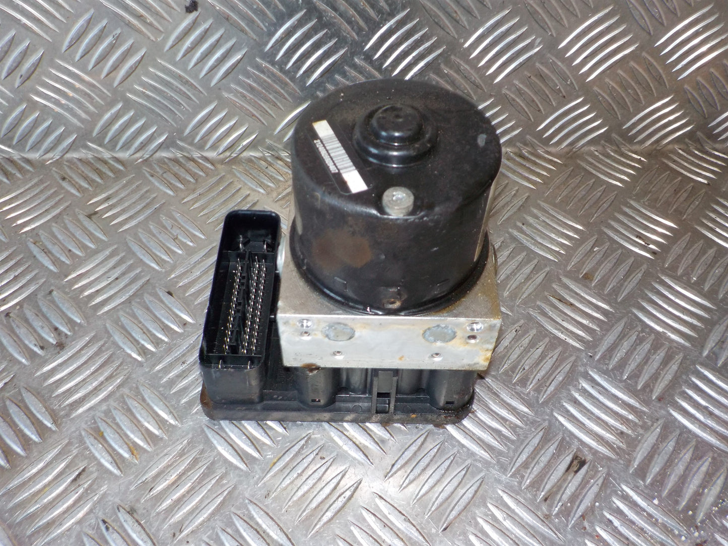 Peugeot 206+ Abs Pumpe Med OEM Nr. 9659137080 Fra Peugeot Ophugger