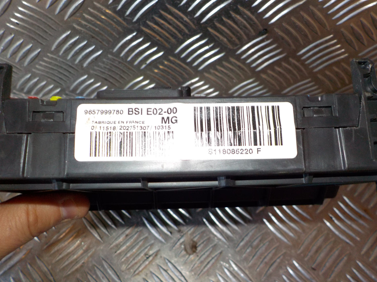 Peugeot 206+ Startspærre Med OEM Nr. 1607697680 Fra Peugeot Ophugger