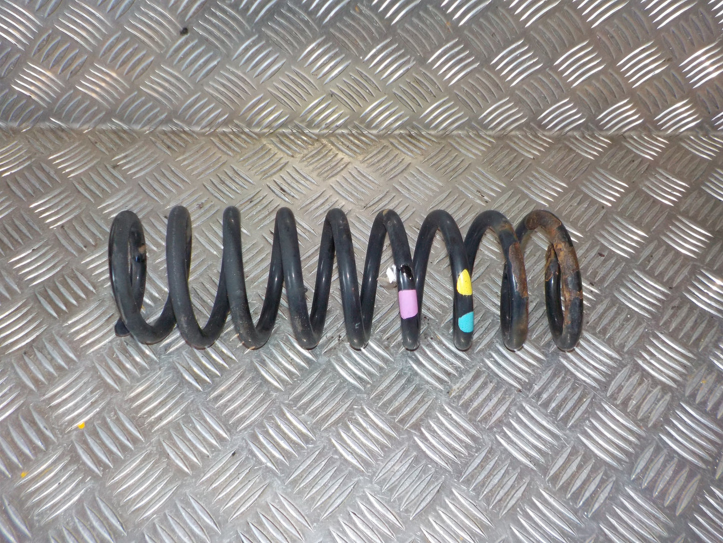 Hyundai I30 GD Bagfjeder Spiral Med OEM Nr. 55350A6260 Fra Hyundai Ophugger