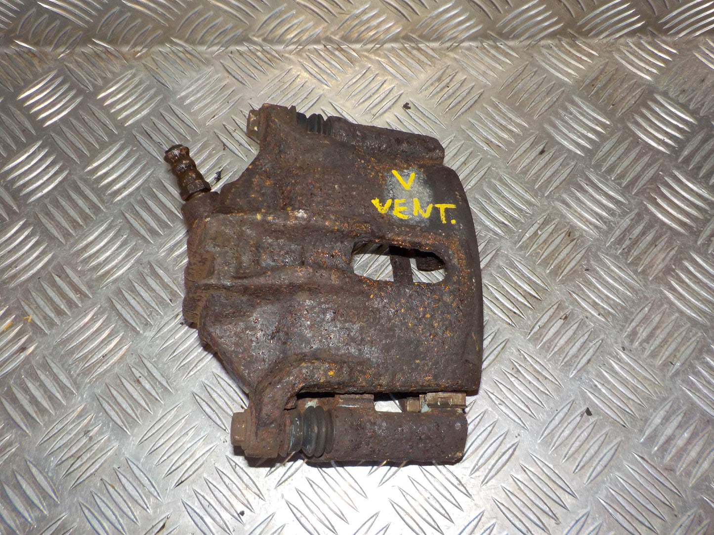 Peugeot 208 Bremsekaliber VF Med OEM Nr. 1651756680 Fra Peugeot Ophugger