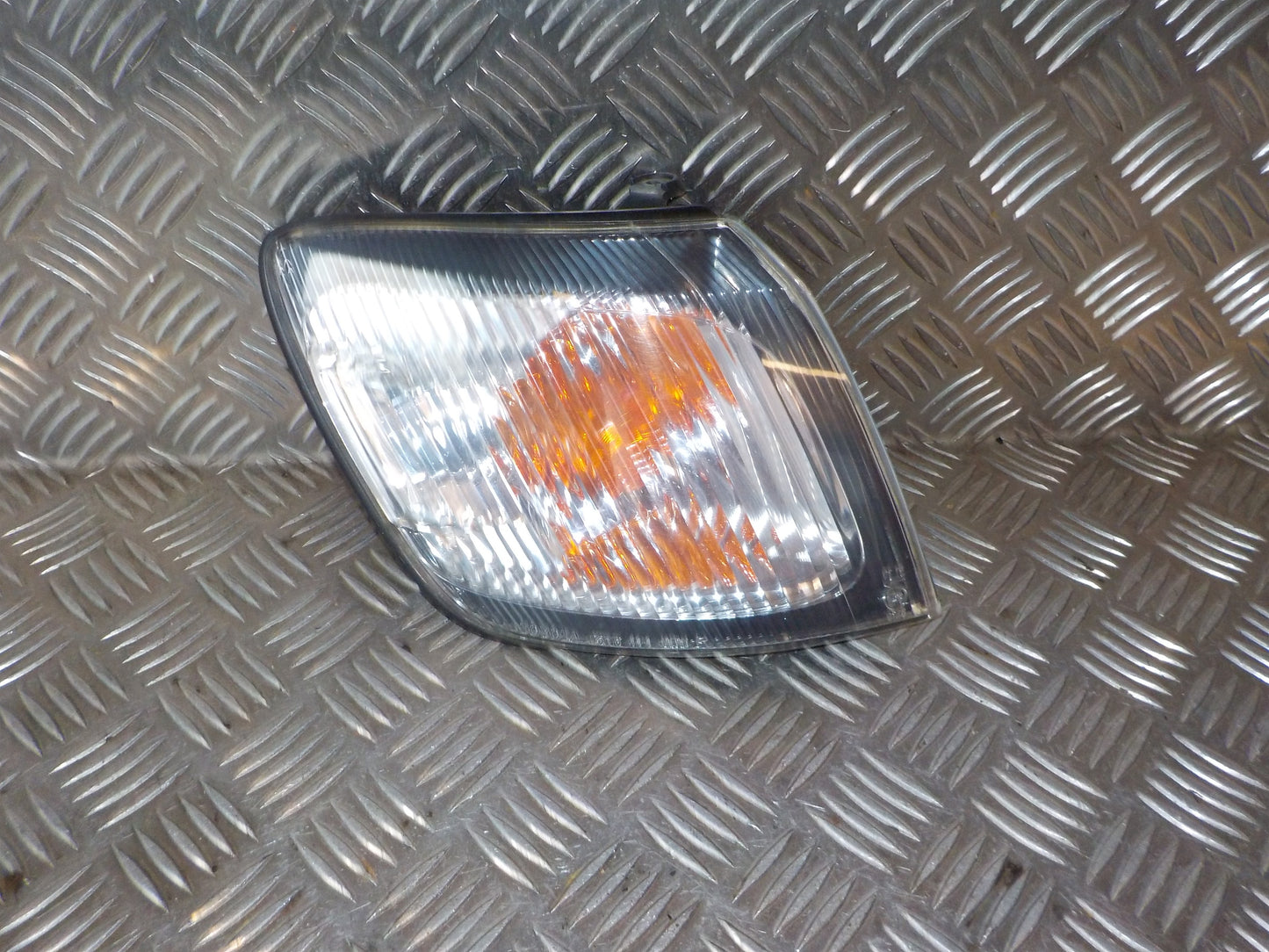 Toyota Picnic/Sportsvan Blinklygte For Med OEM Nr. 8151144010 Fra Toyota Ophugger