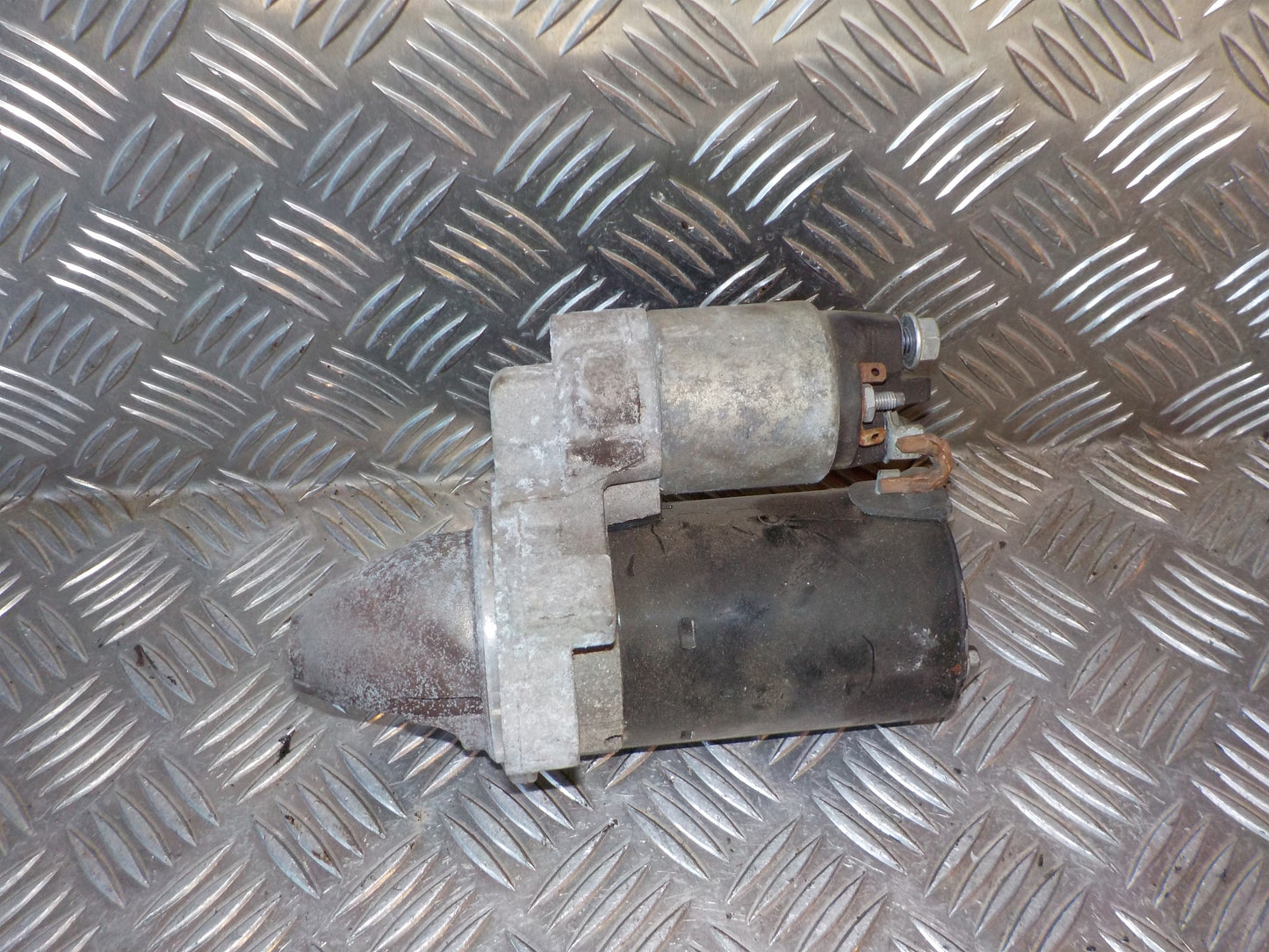 Peugeot 107 Starter Med OEM Nr. 5802AN Fra Peugeot Ophugger
