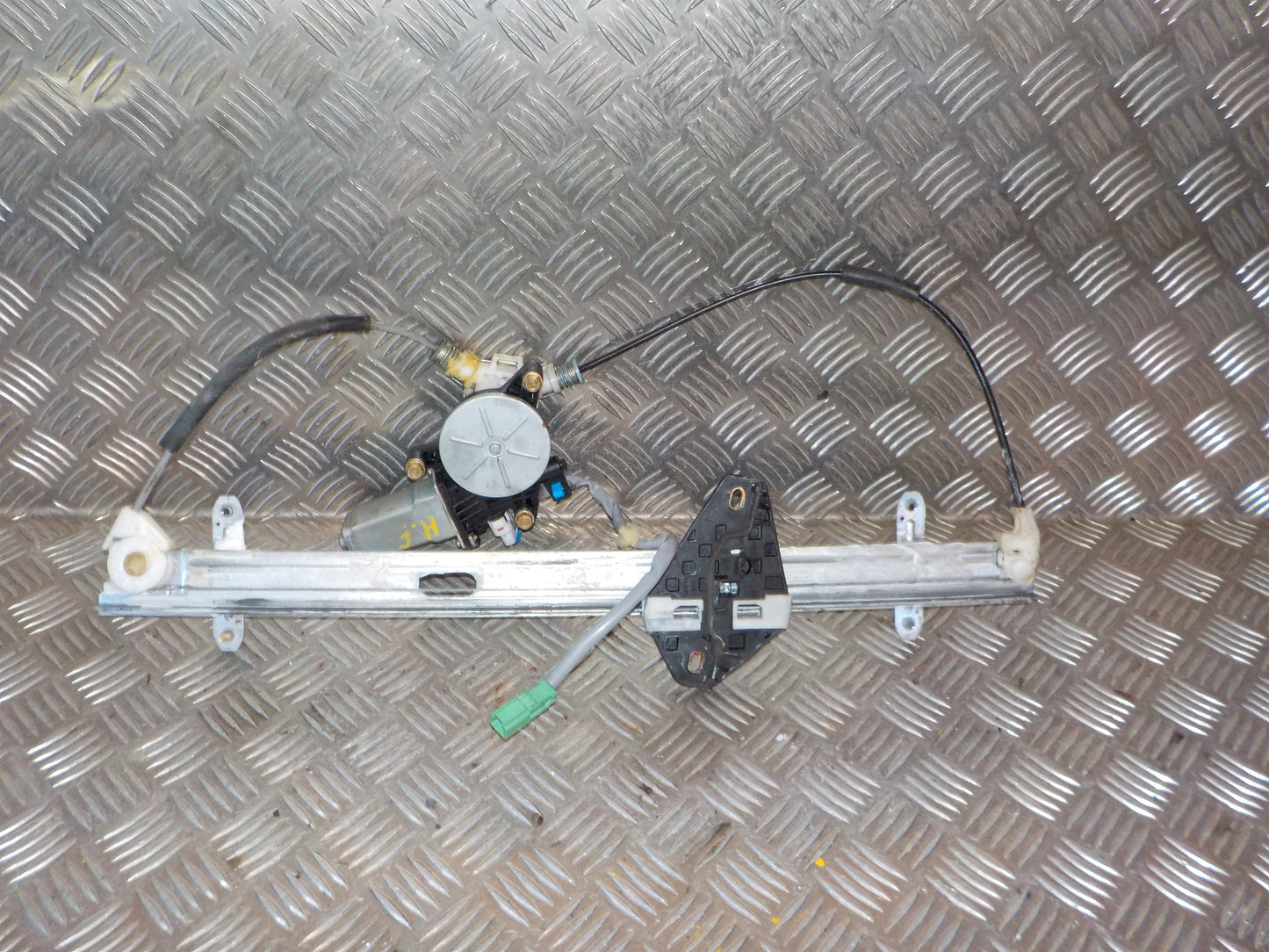 Honda Cr-V Rudemotor - Rudehejs Med OEM Nr. 72210S9AQ02 Fra Honda Ophugger