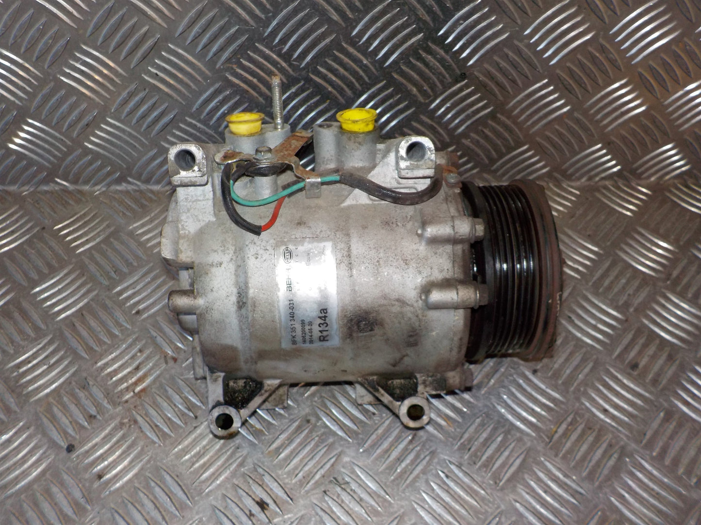 Honda CR‑V Aircondition Pumpe Med OEM Nr. 38810PNB006 Fra Honda Ophugger