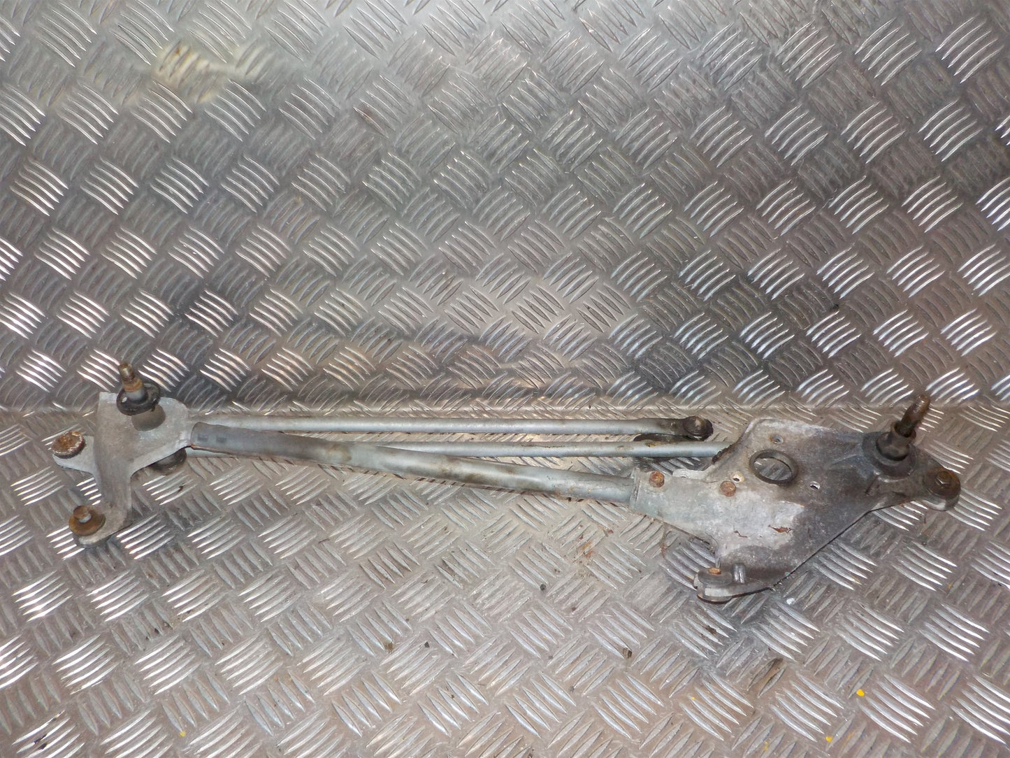 Honda Cr-V Viskertræk Med OEM Nr. 76530S9AE01 Fra Honda Ophugger