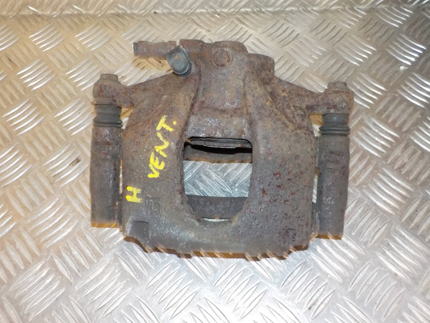 Opel Corsa D Bremsekaliber HF Med OEM Nr. 93192464 Fra Opel Ophugger