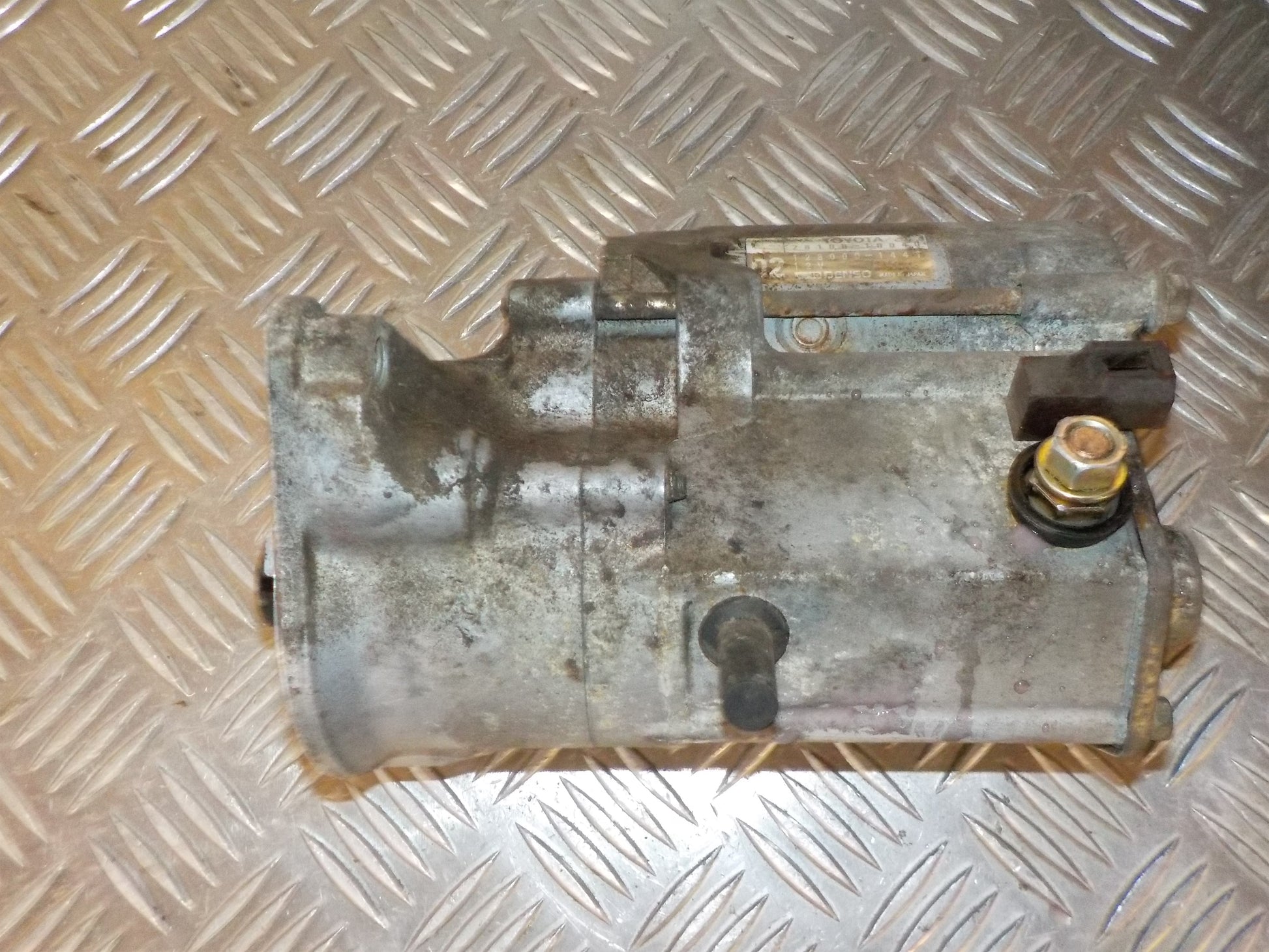 Toyota Corolla 3D–5D HB E100 Starter Med OEM Nr. 2810010040 Fra Toyota Ophugger
