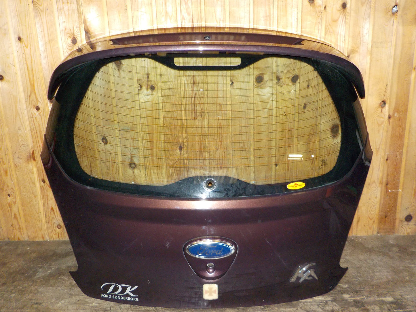 Ford Ka Bagklap Med OEM Nr. 1703854 Fra Ford Ophugger