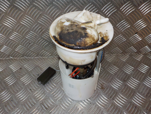 Ford Ka Benz/Brændstofpumpe El Med OEM Nr. 51806983 Fra Ford Ophugger