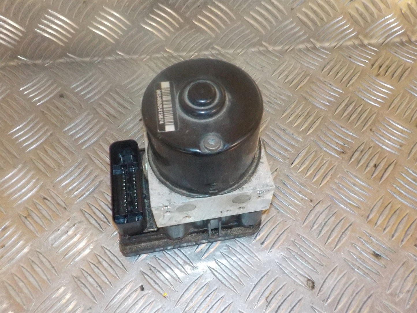 Opel Astra H Abs Pumpe Med OEM Nr. 13246535 Fra Opel Ophugger