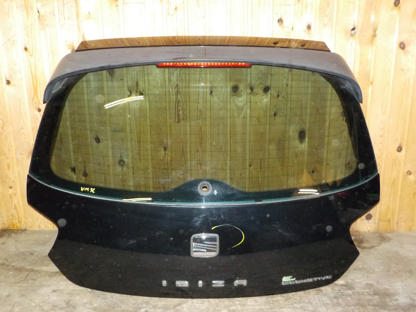 Seat Ibiza 6J Bagklap Med OEM Nr. 6J4827024 Fra Seat Ophugger