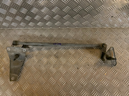 Citroen Berlingo Viskertræk Med OEM Nr. 6401G0 Fra Citroen Ophugger