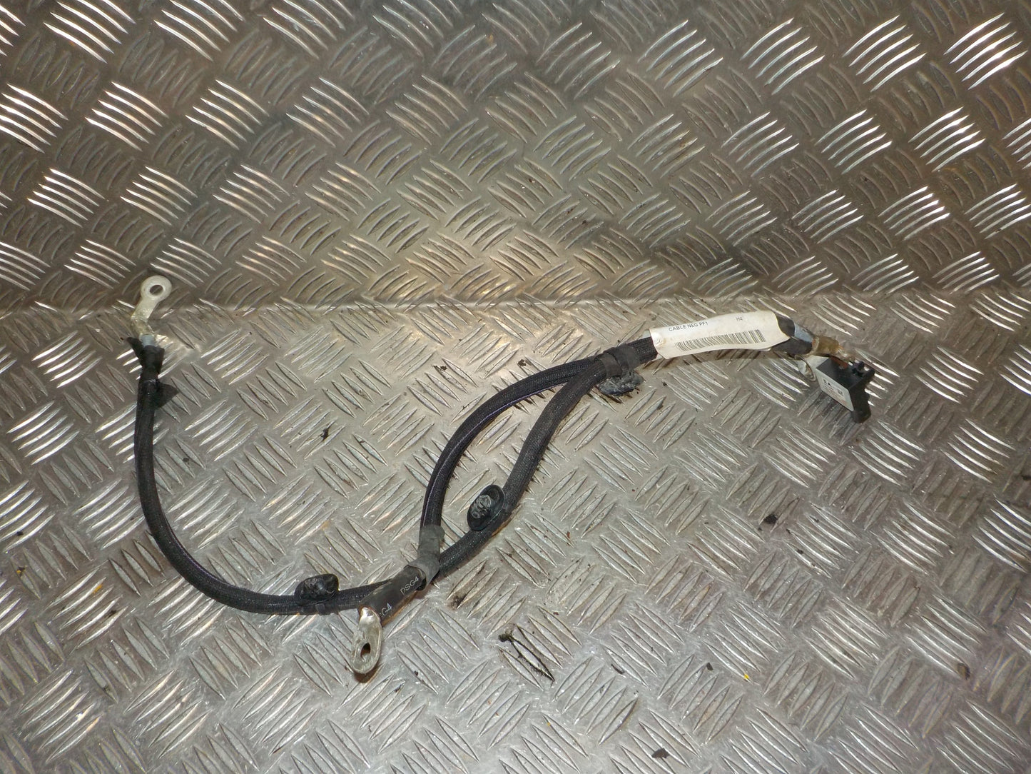 Peugeot 208 Batteri Kabel Med Spædings Overvågning Med OEM Nr. 9816283580 Fra Peugeot Ophugger