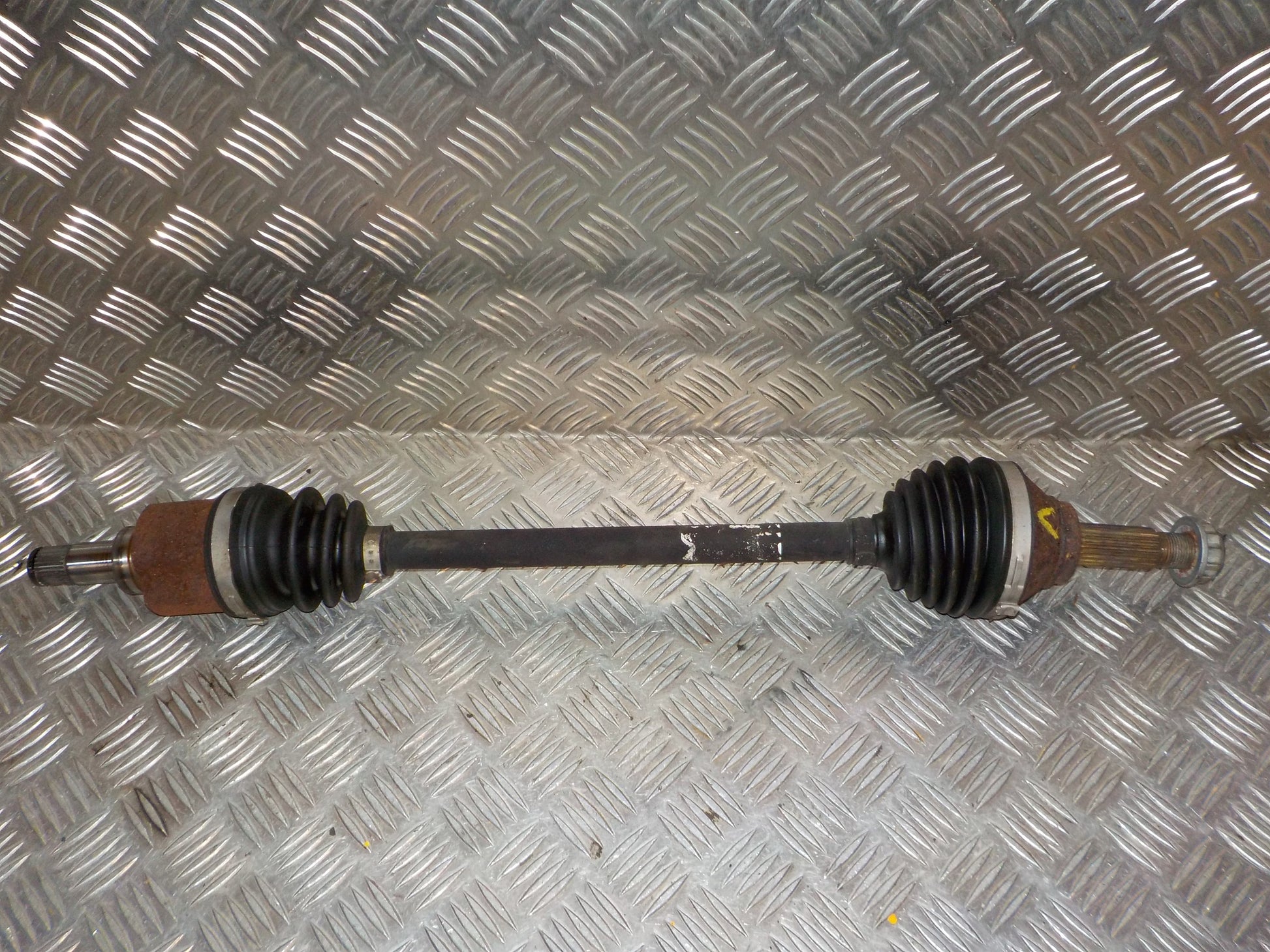 Seat Mii Trækaksel For V Med OEM Nr. 1S0407761F Fra Seat Ophugger