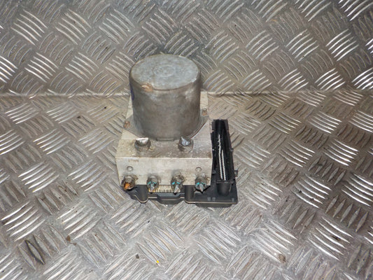 Ford Transit Forhj Abs Pumpe Med OEM Nr. 0265235439 Fra Ford Ophugger