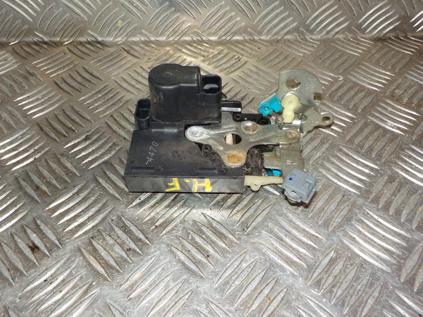 Opel Karl Dørlås Med OEM Nr. 95380546 Fra Opel Ophugger