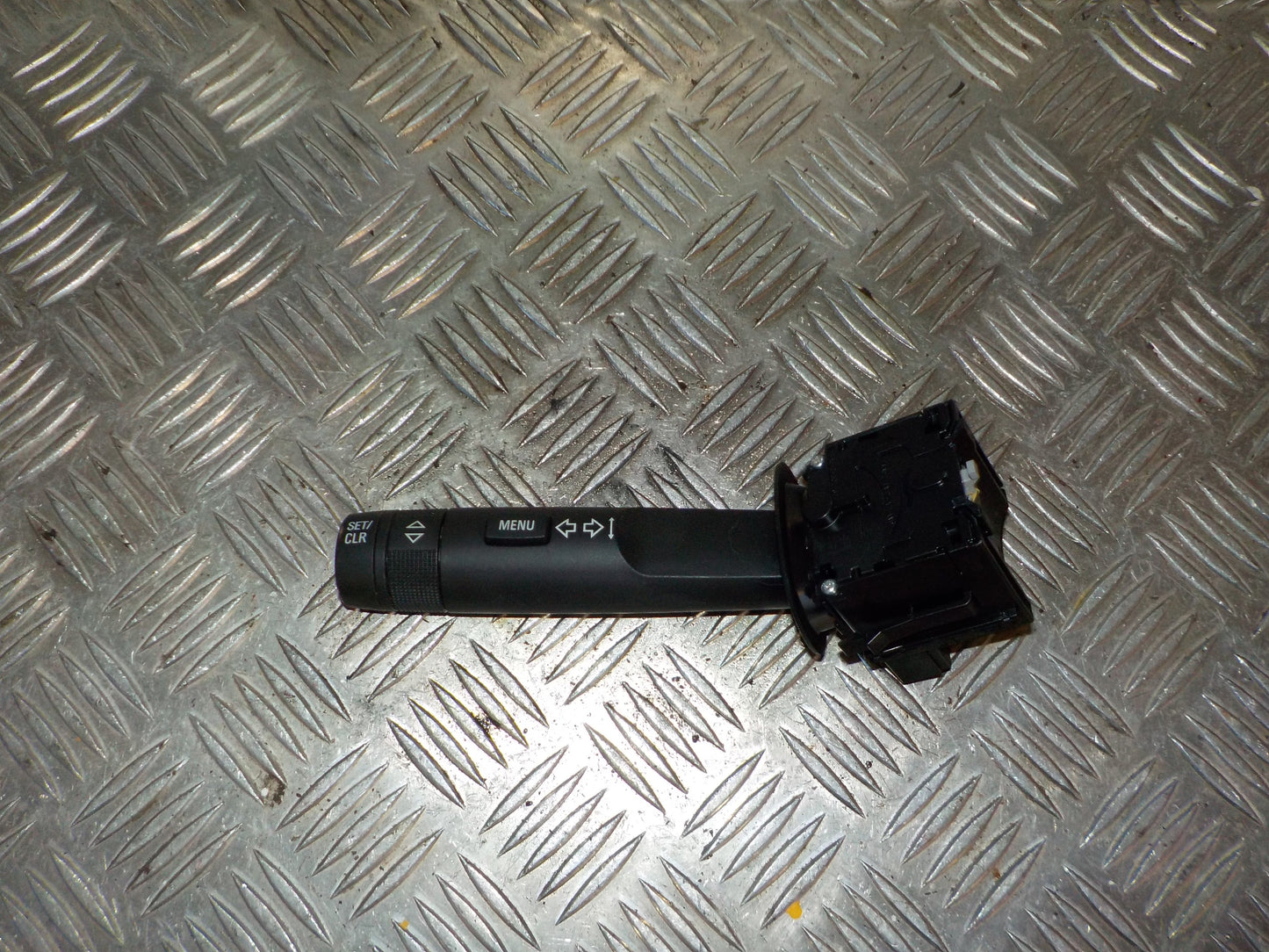 Opel Karl Kontakt Blink Med OEM Nr. 23423701 Fra Opel Ophugger