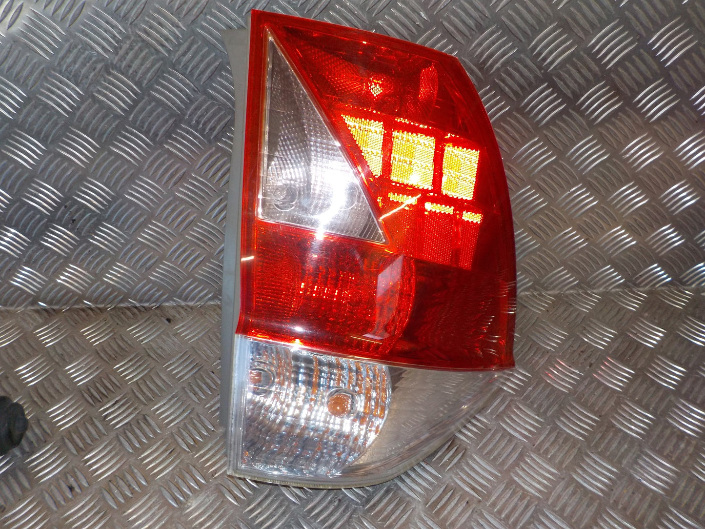 Honda FR‑V Baglygte Med OEM Nr. 33551SJDE01 Fra Honda Ophugger