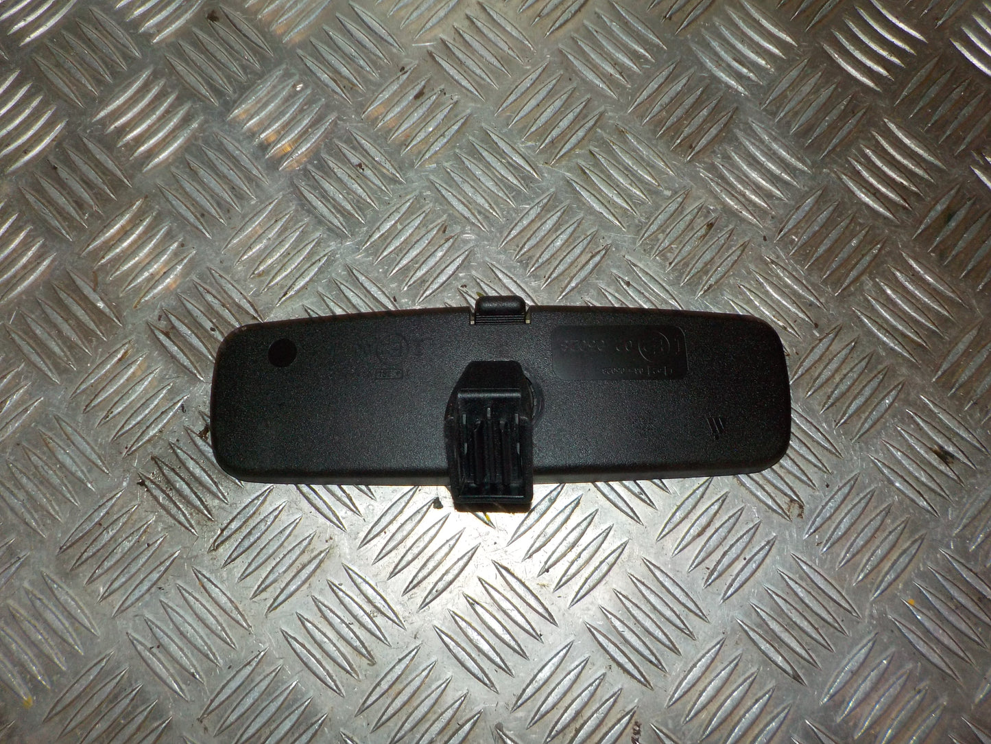 Citroen C1 Bakspejl Indvend Med OEM Nr. 814842 Fra Citroen Ophugger