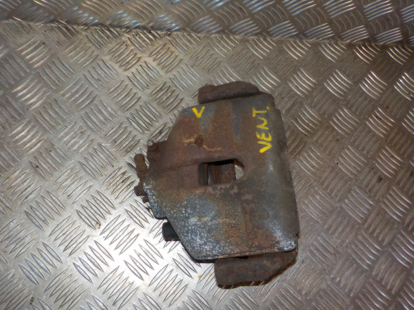 VW Golf 6 1K Bremsekaliber VF Med OEM Nr. 1K0615123E Fra VW Ophugger