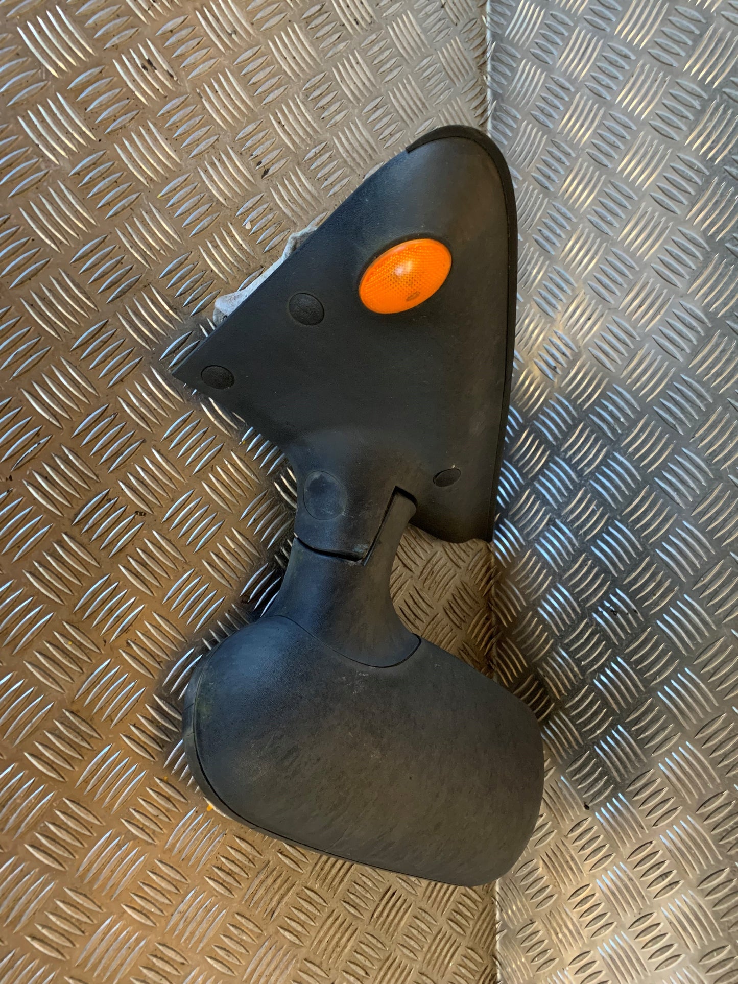 Ford Transit Forhj. Sidespejl Med OEM Nr. 1429721 Fra Ford Ophugger