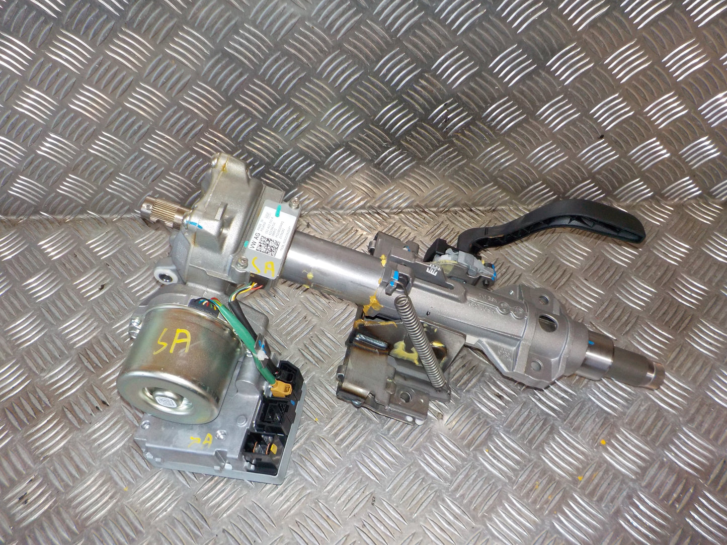 Seat Mii Ratstamme M/El-Servo Med OEM Nr. 1S1423510R Fra Seat Ophugger