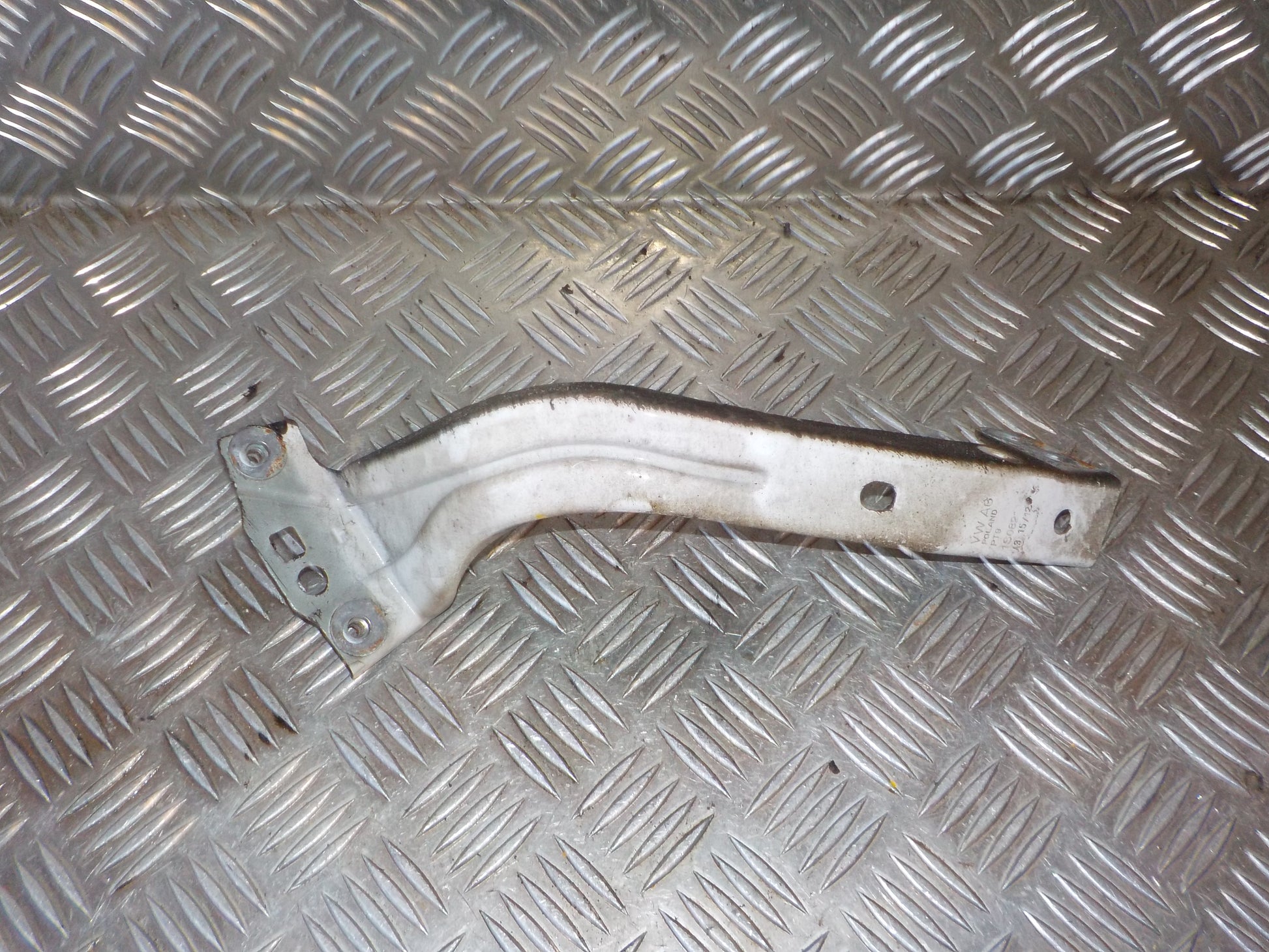 Seat Mii Forskærm V Med OEM Nr. 1S0821141 Fra Seat Ophugger