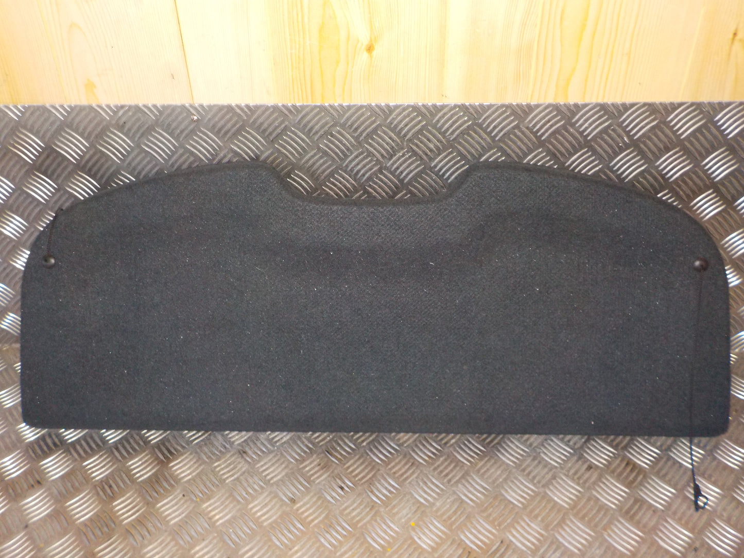 Ford Ka Baghylde/Hattehylde Med OEM Nr. 1568555 Fra Ford Ophugger
