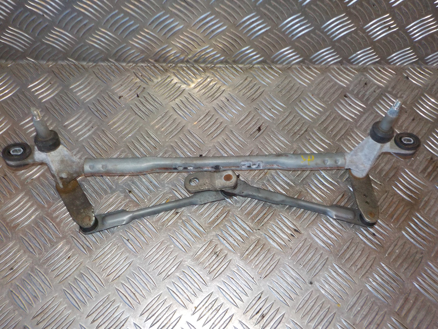 Ford Ka Viskertræk Med OEM Nr. 1747197 Fra Ford Ophugger