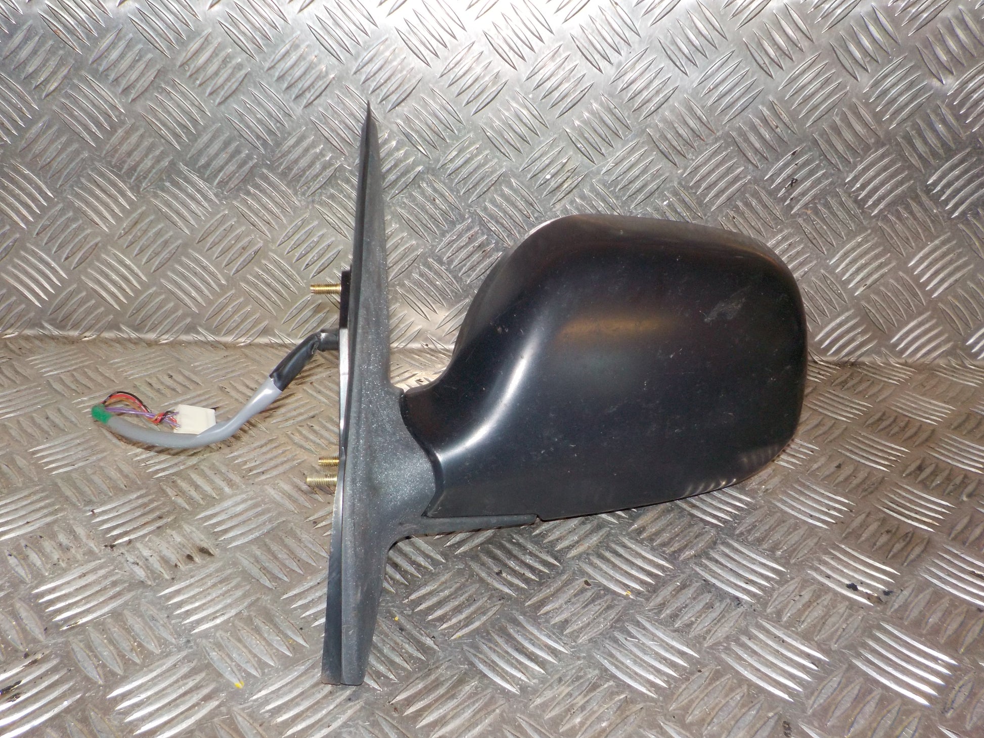 Toyota Yaris Verso Sidespejl Med OEM Nr. Ophugger Fra Toyota Ophugger