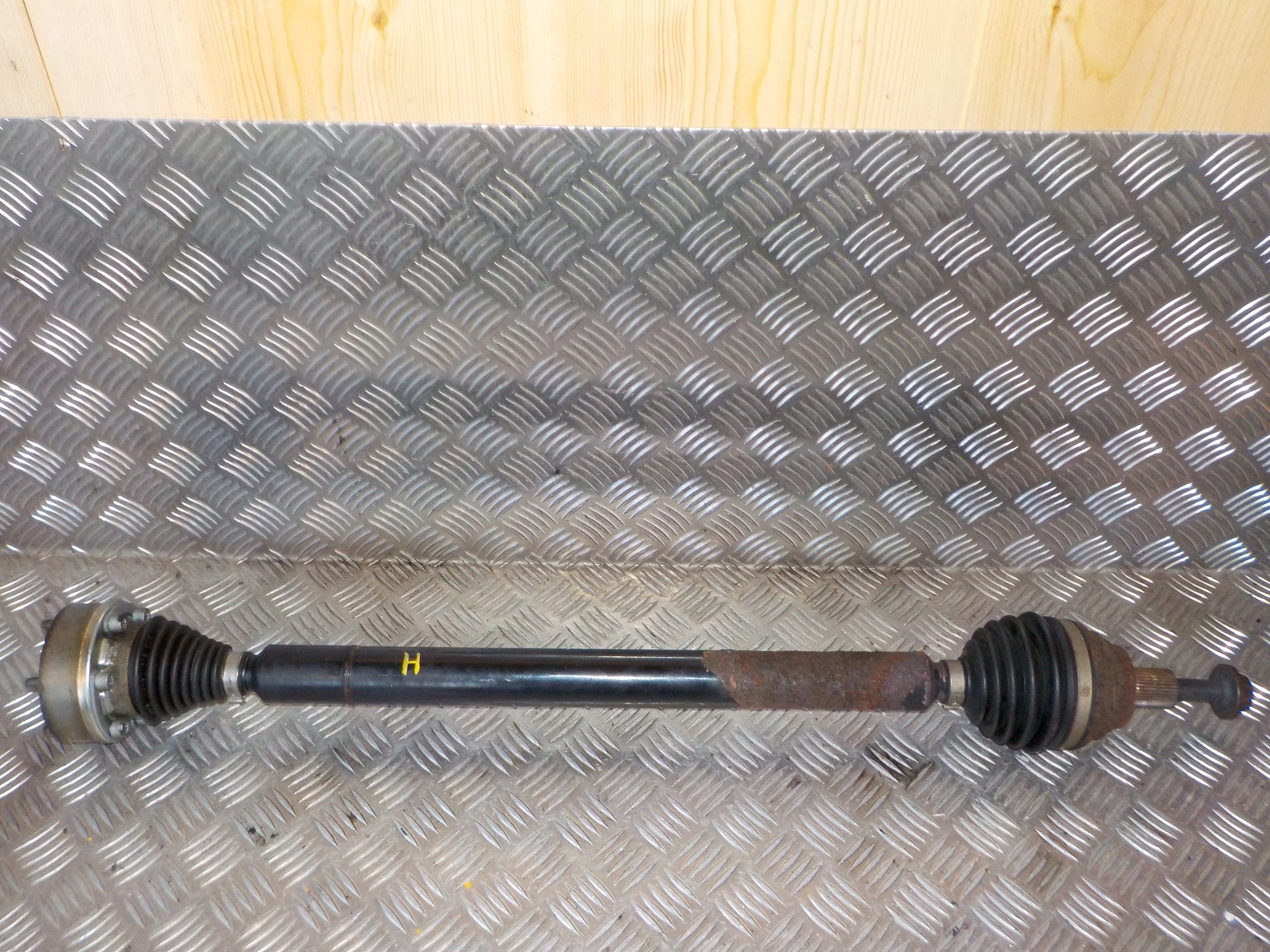 Seat Leon 1P Trækaksel For H Med OEM Nr. 1K0407272NN Fra Seat Ophugger