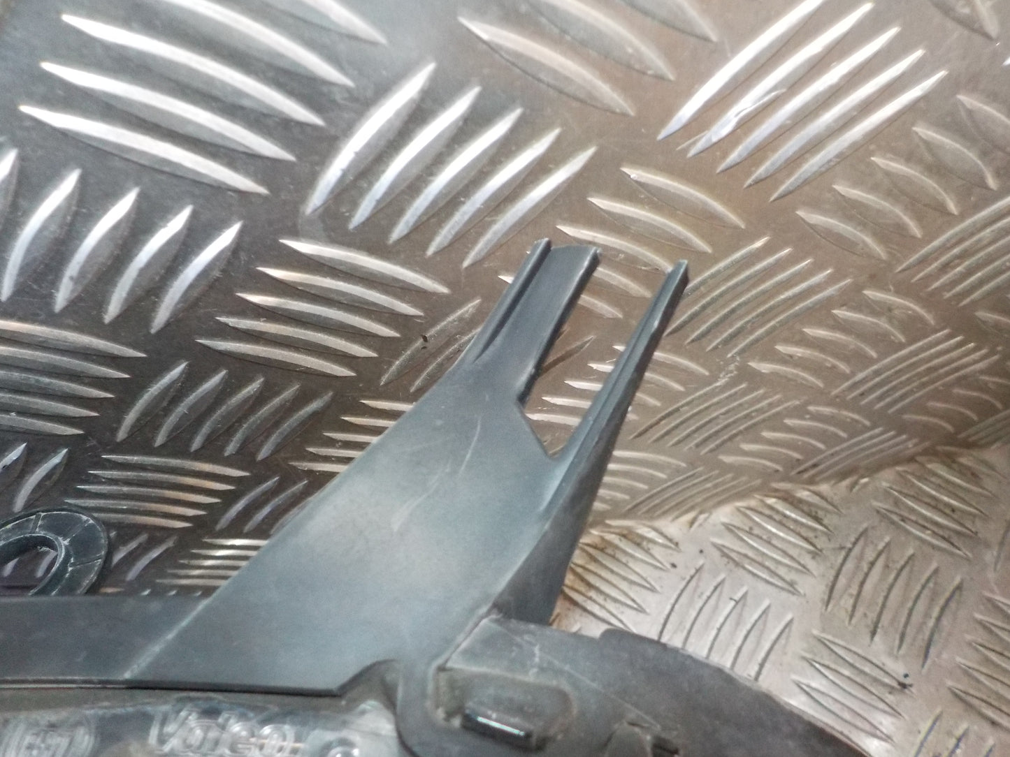 Fiat Punto Evo Forlygte Med OEM Nr. 51855644 Fra Fiat Ophugger