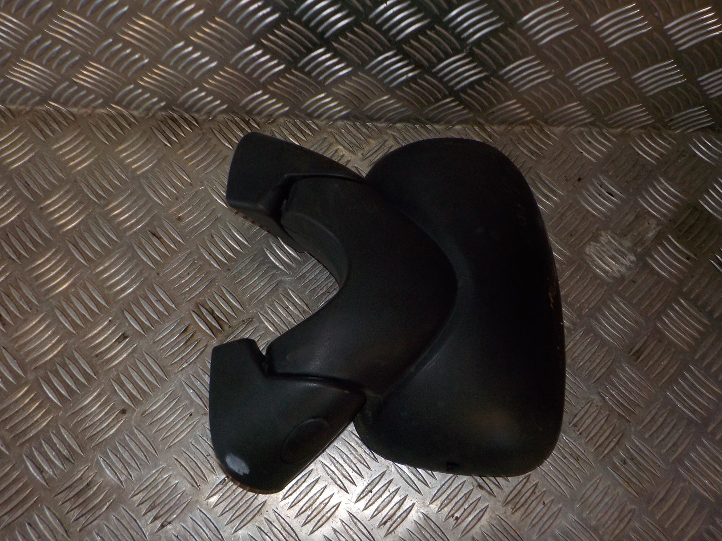 Renault Trafic 1 Sidespejl Med OEM Nr. 6006004777 Fra Renault Ophugger