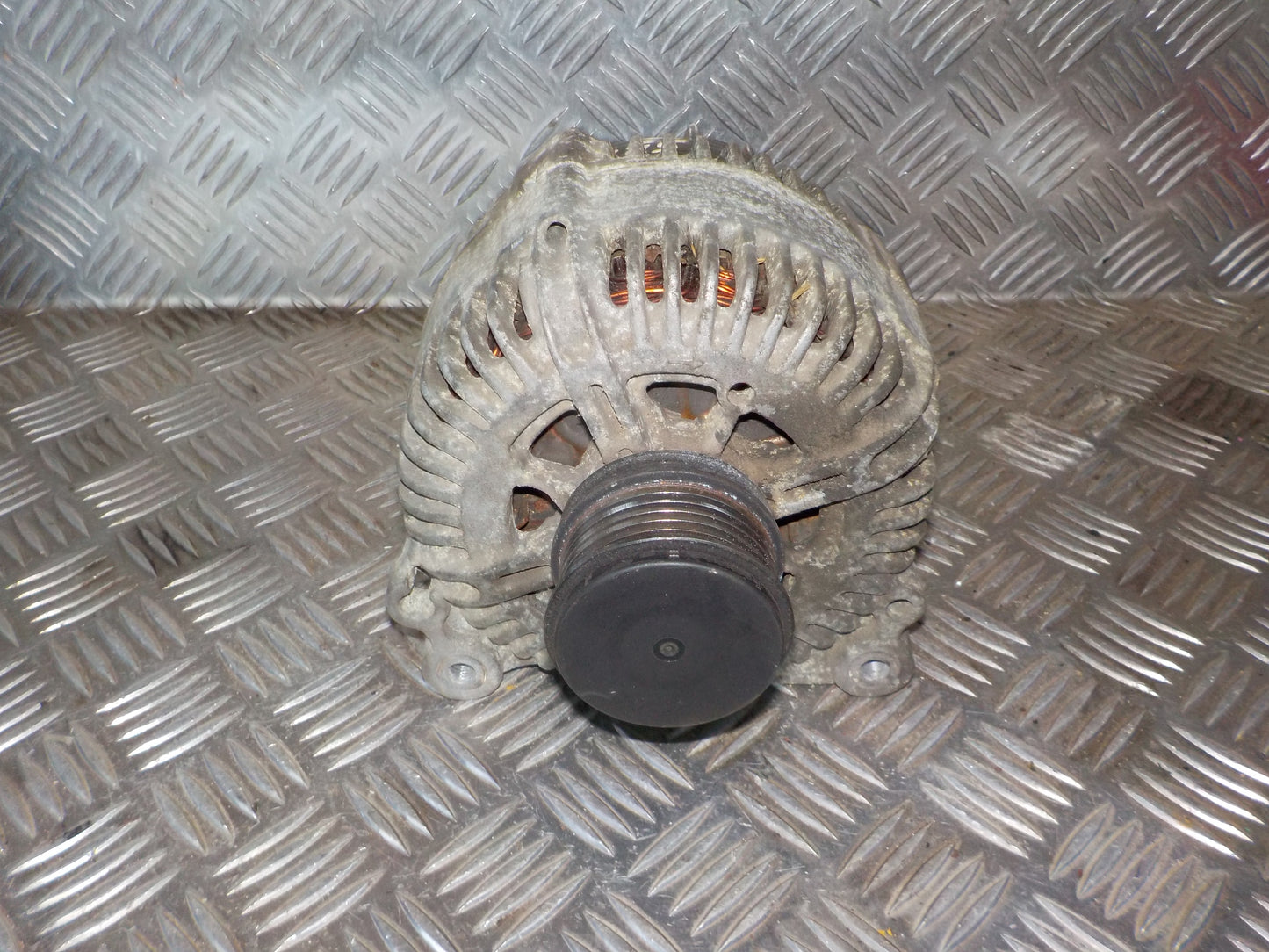 VW Touran 1T GP Generator Med OEM Nr. 021903026L Fra VW Ophugger