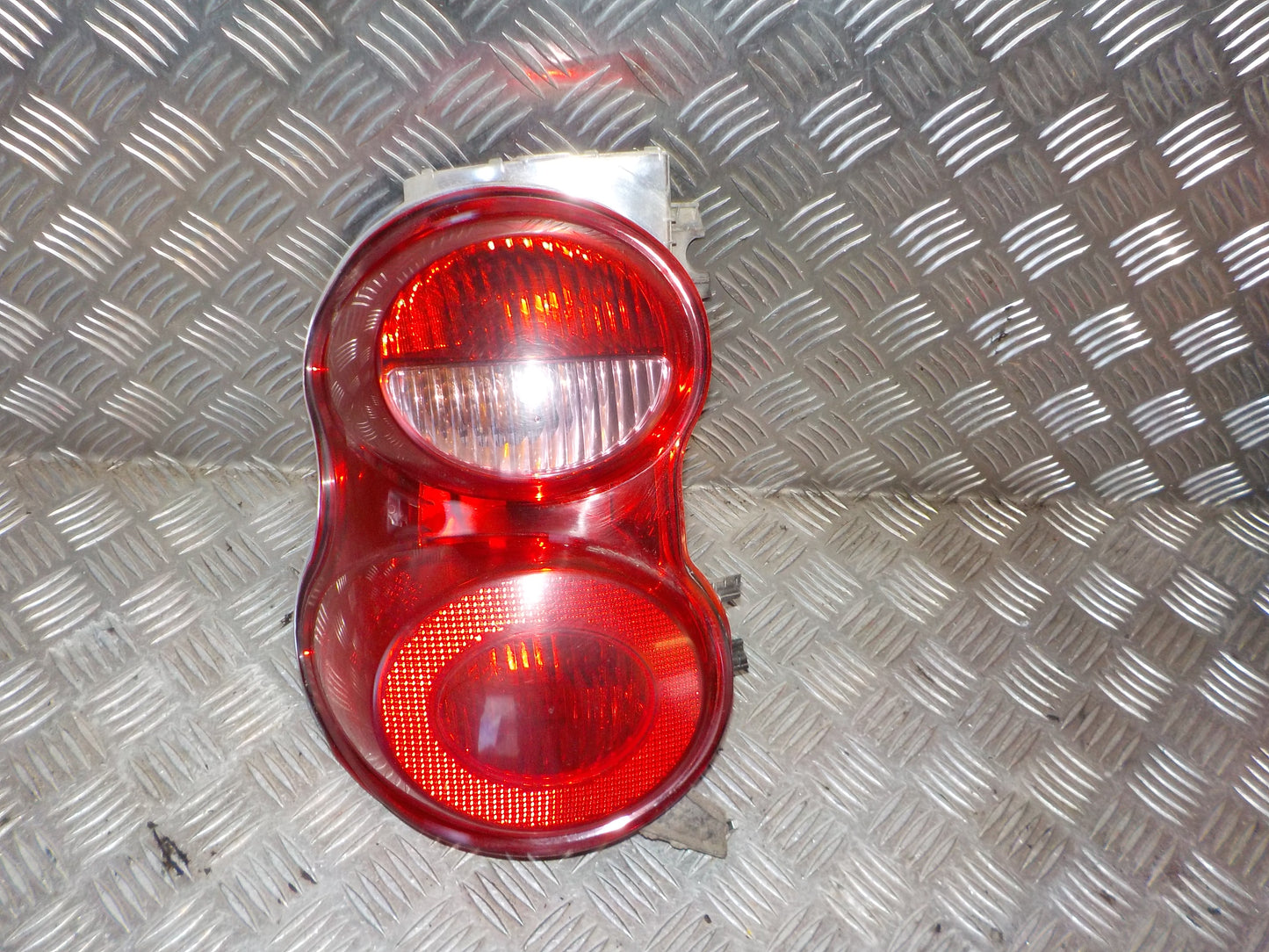 Smart Smart Fortwo W451 Baglygte Med OEM Nr. 4518200164 Fra Smart Ophugger