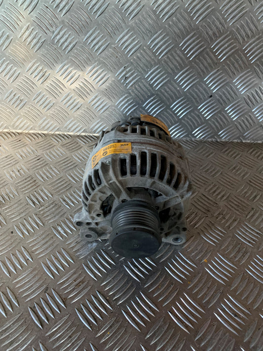 Skoda Octavia Generator Med OEM Nr. T572903R Fra Skoda Ophugger